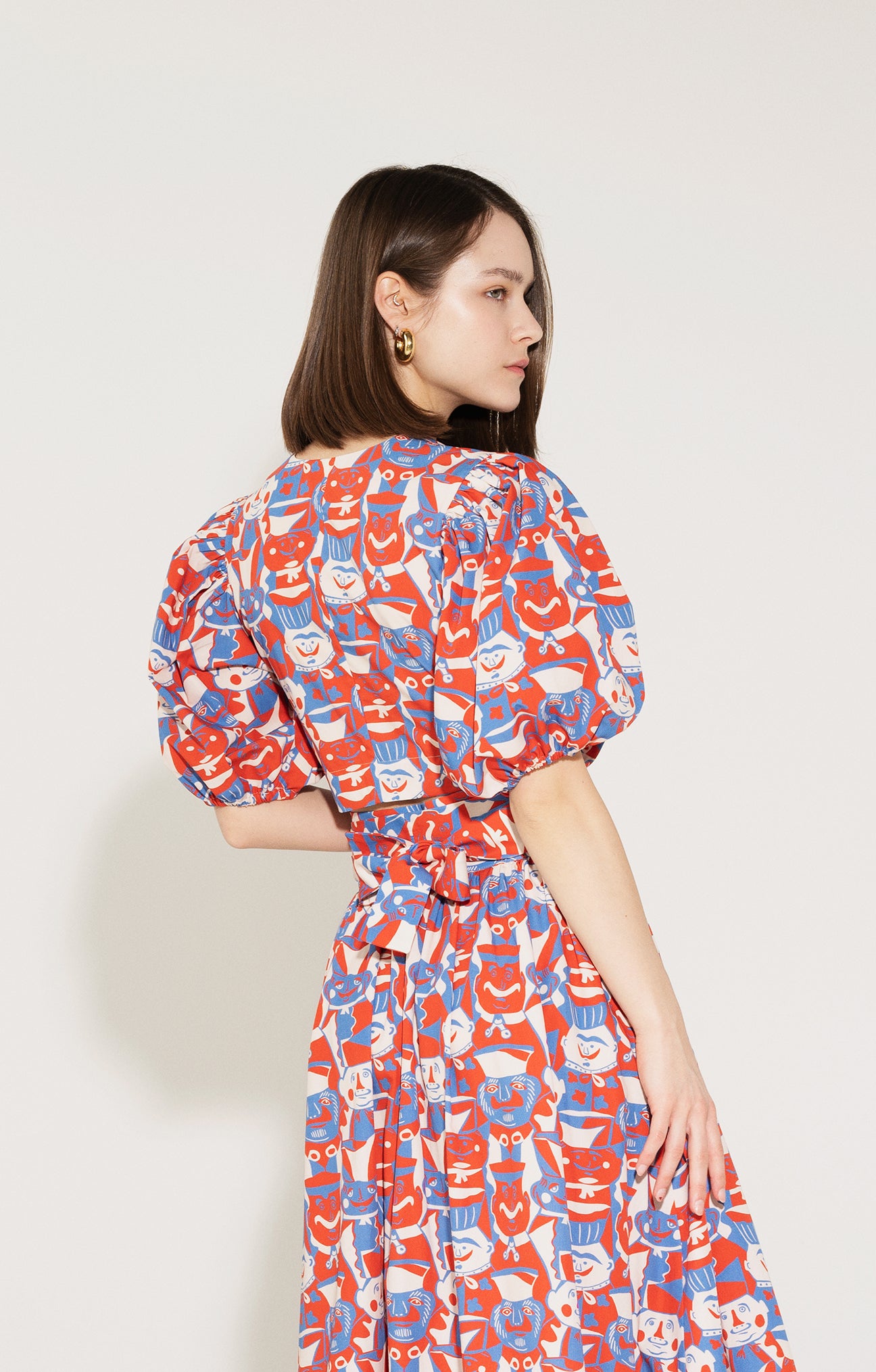 BOROS puff sleeve wrap top 'Miska Faces'