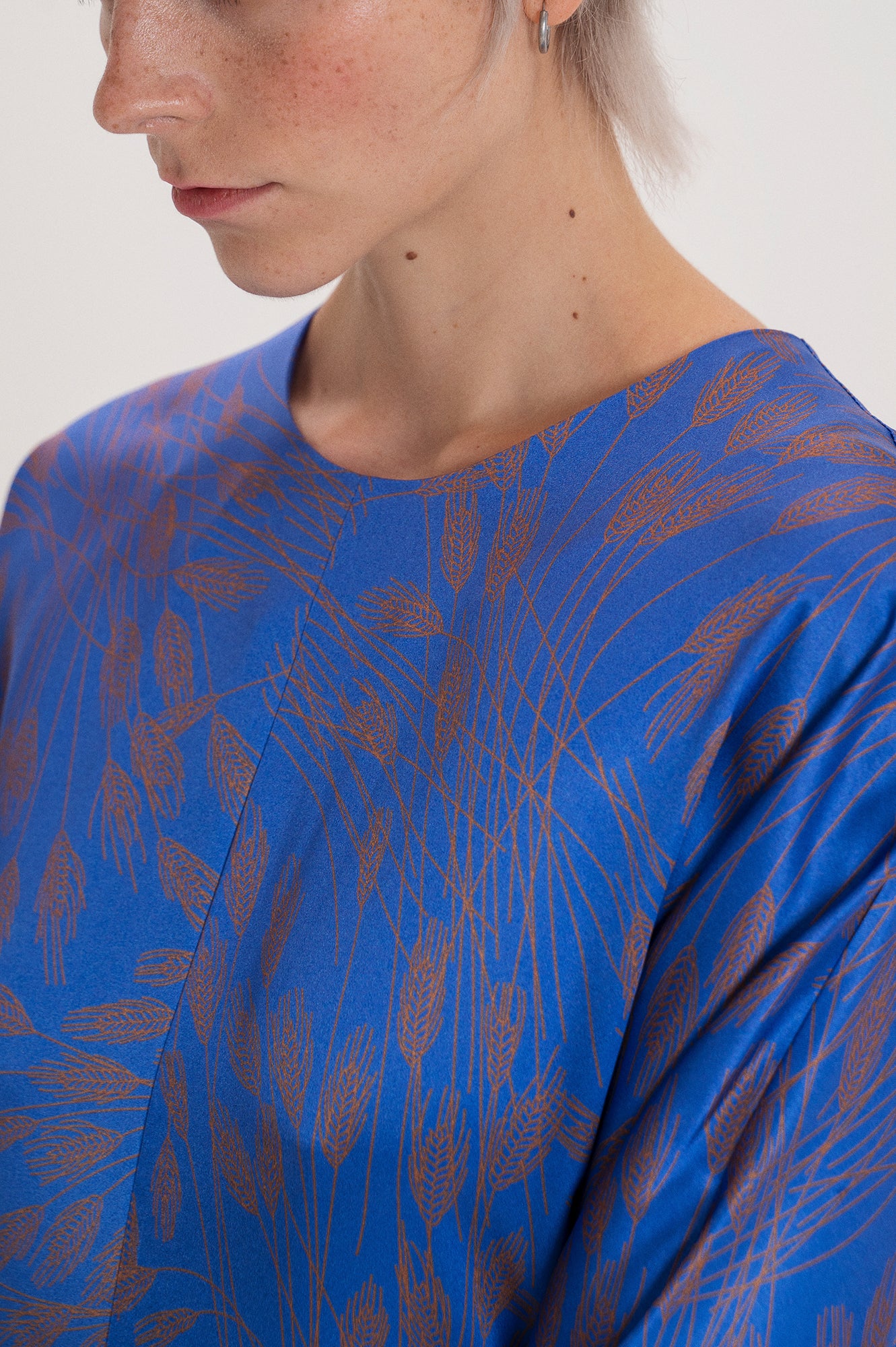 LIBA draped waist dress 'Wheat'