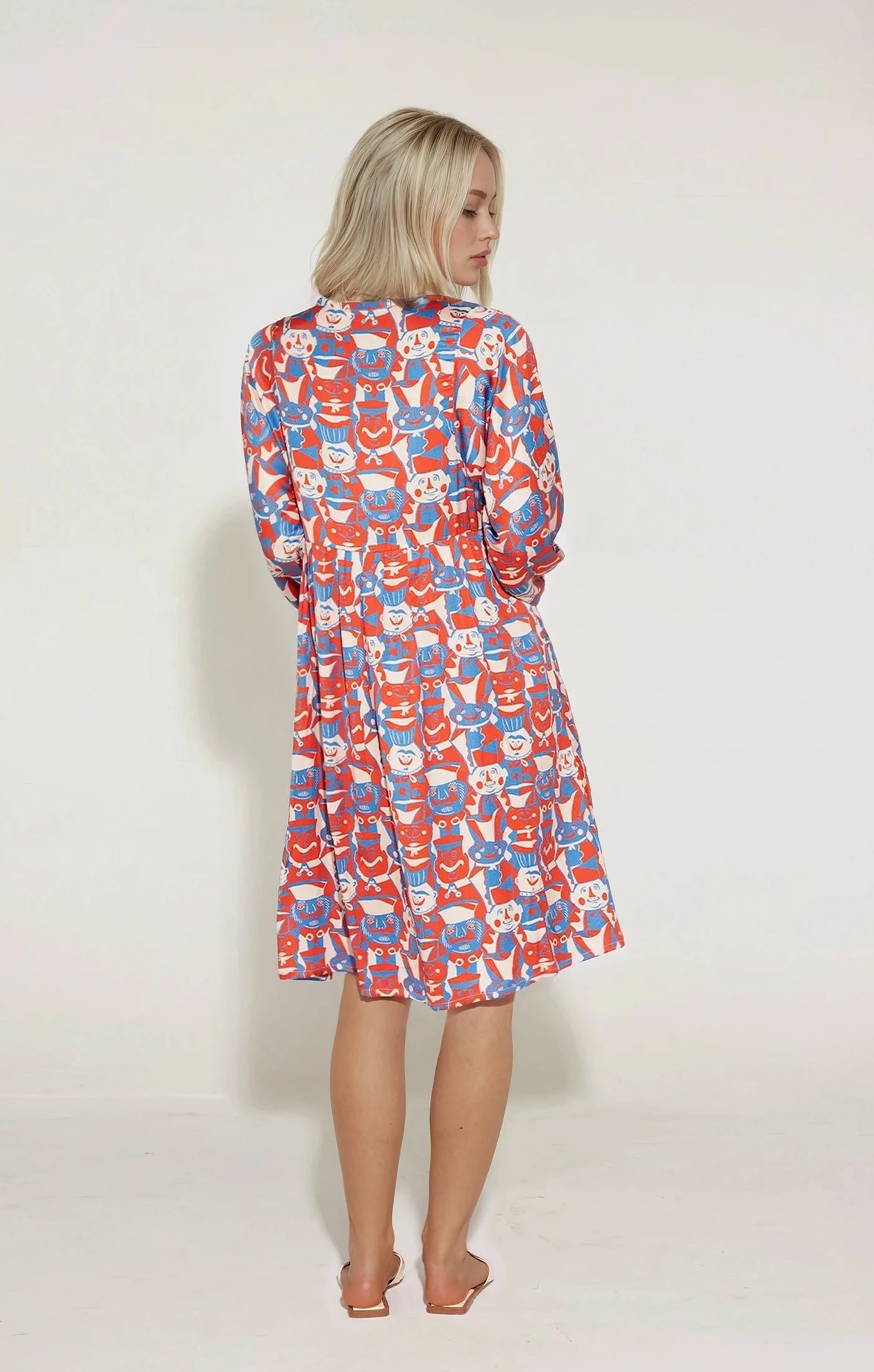 CSEREP rustic short dress 'Miska Faces'