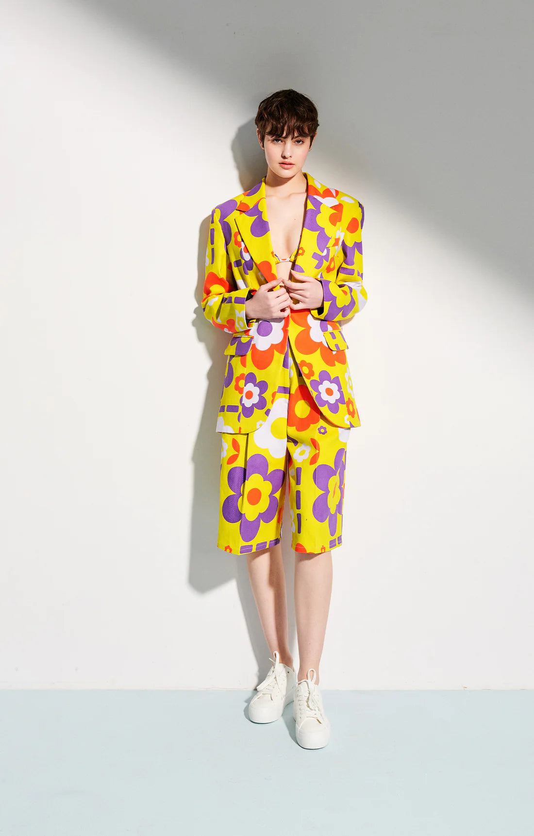 FLEURETTE tailored bermuda shorts 'Space Flowers'