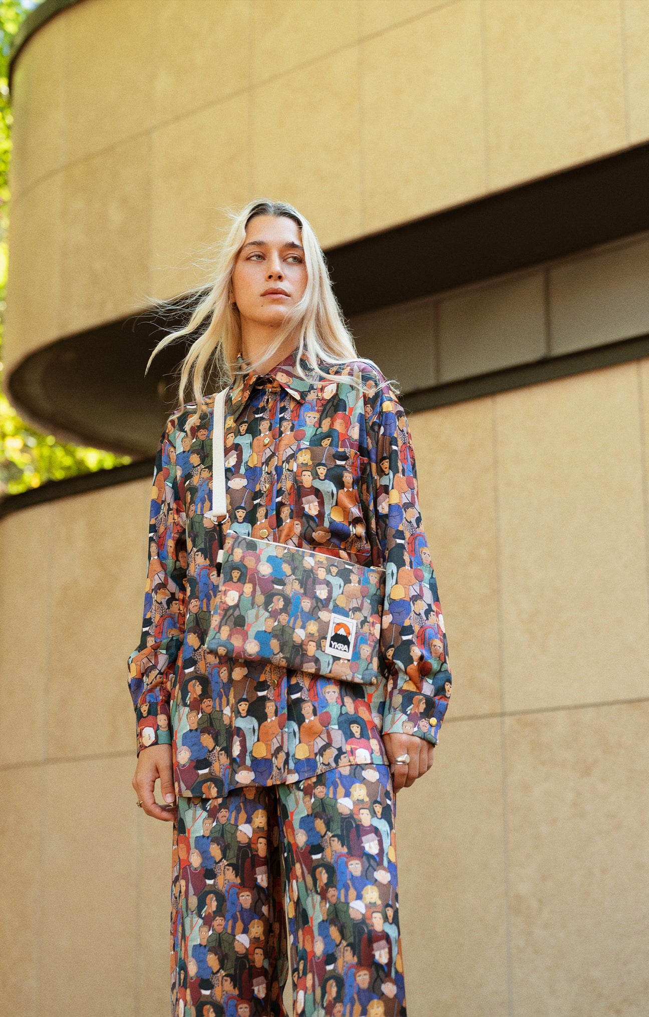 MORPHINI oversized shirt 'Faces'