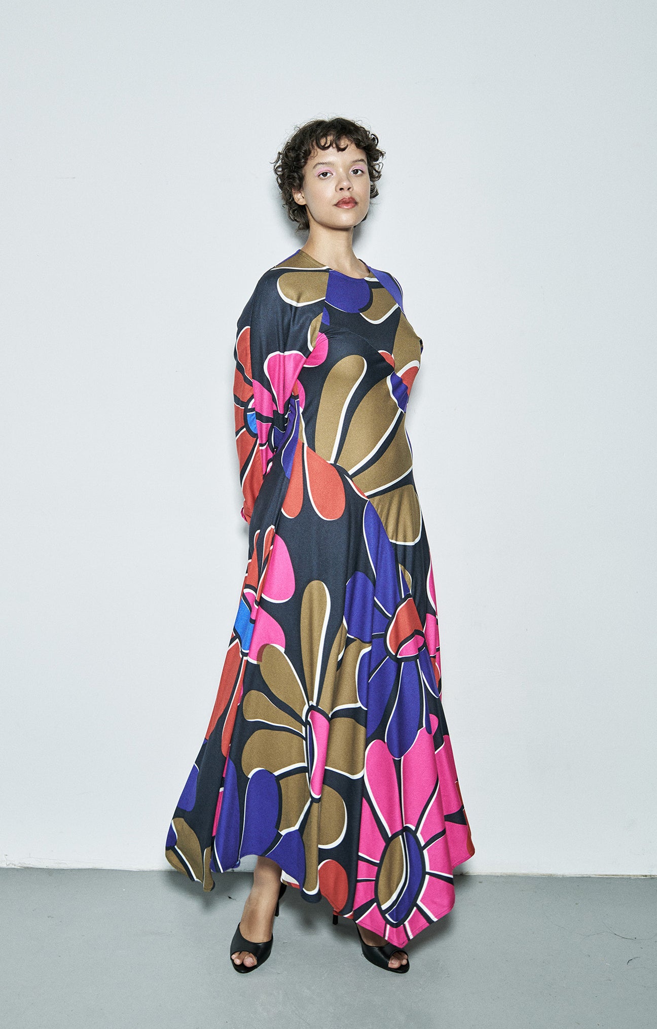 NEFELEJCS asymmetric dress 'daisy'