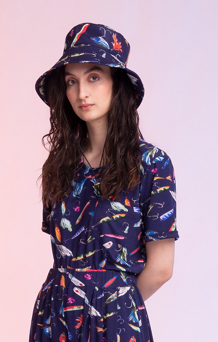 BUSA bucket hat 'fishing lure'