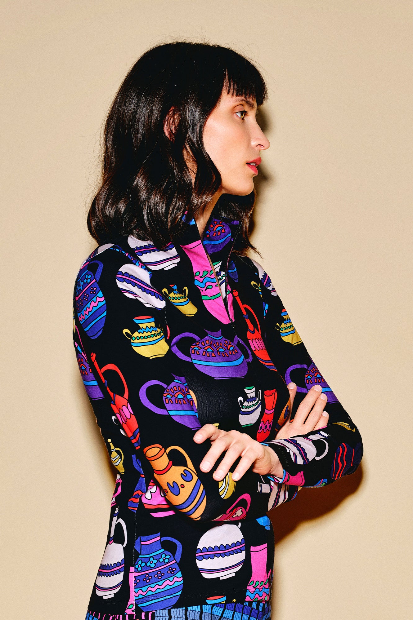BORS front zip jersey top 'Vases'