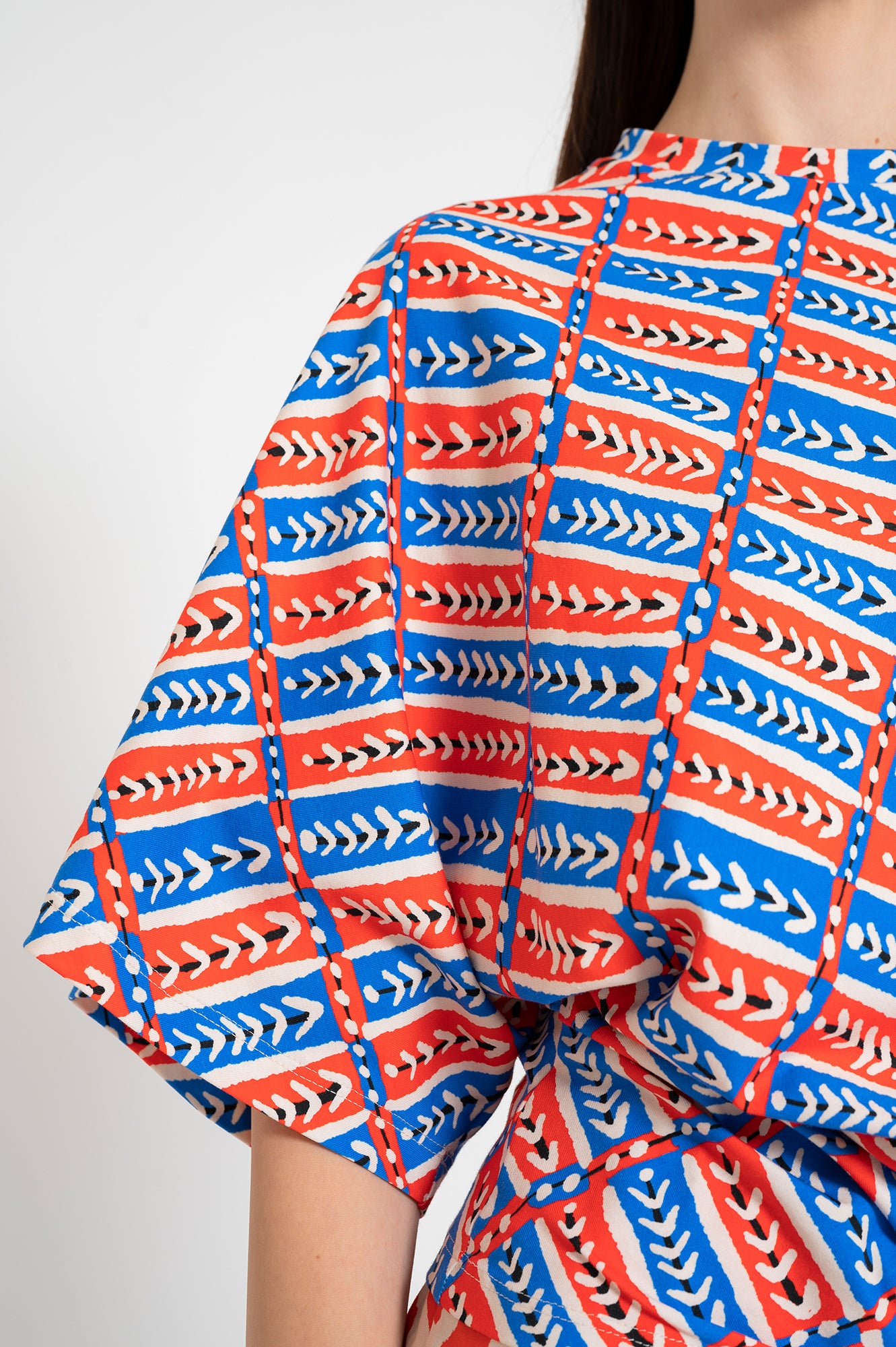 TALIA asymmetric top 'Folk Stitch'