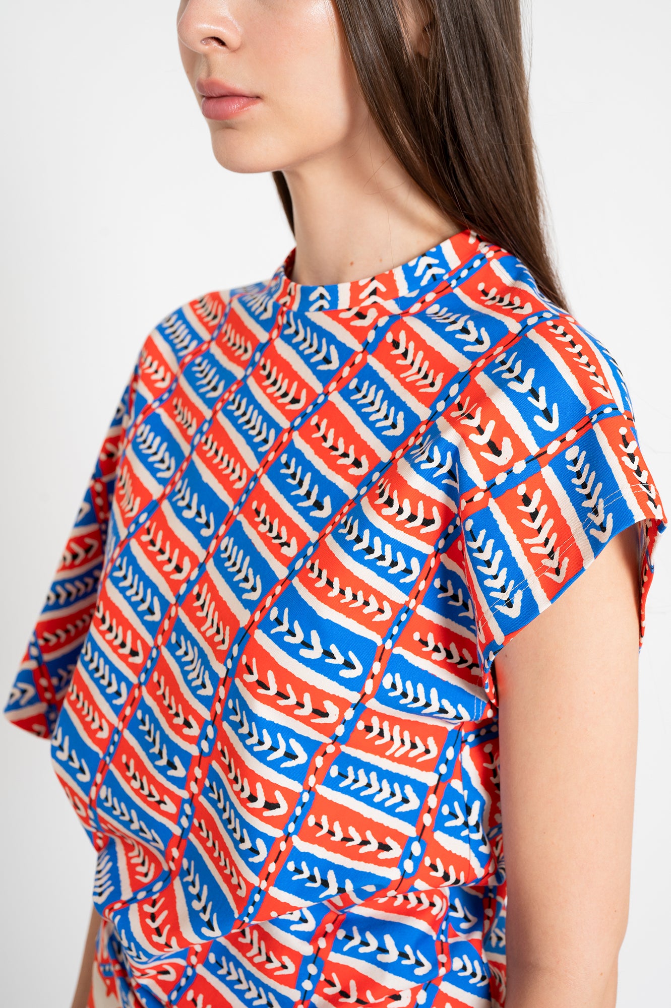 TALIA asymmetric top 'Folk Stitch'