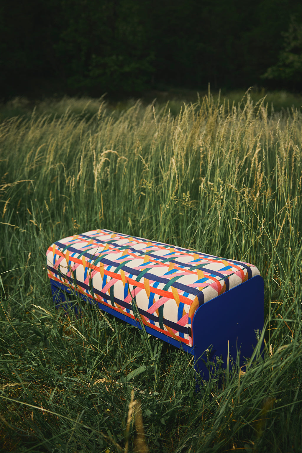 MAEVE x Thonet bench