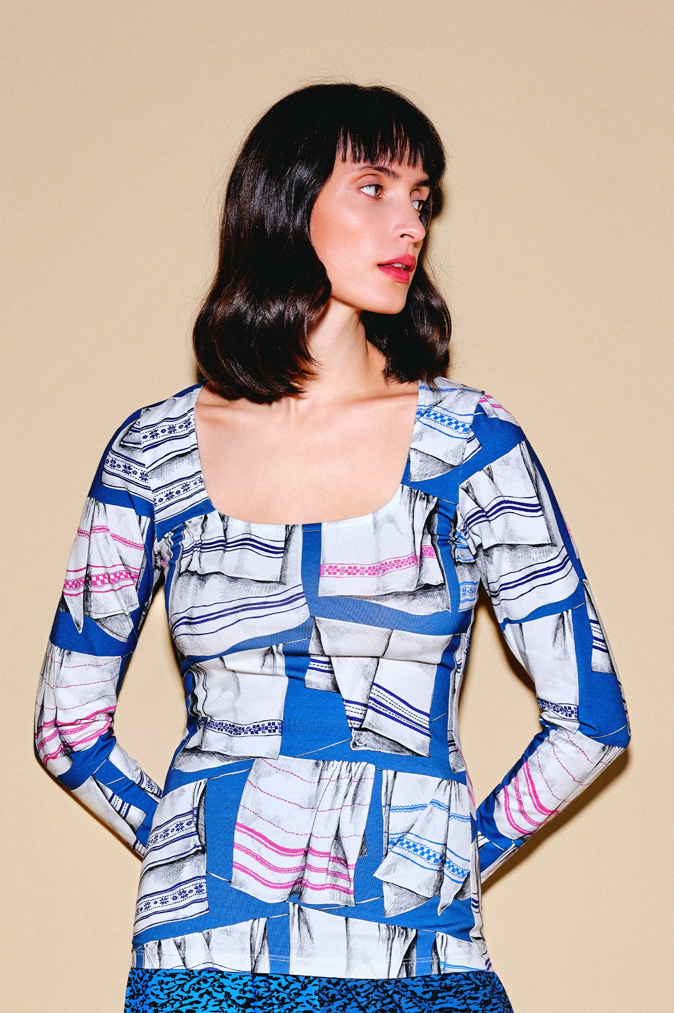 MIHOK long sleeve top 'Kitchen Towel'