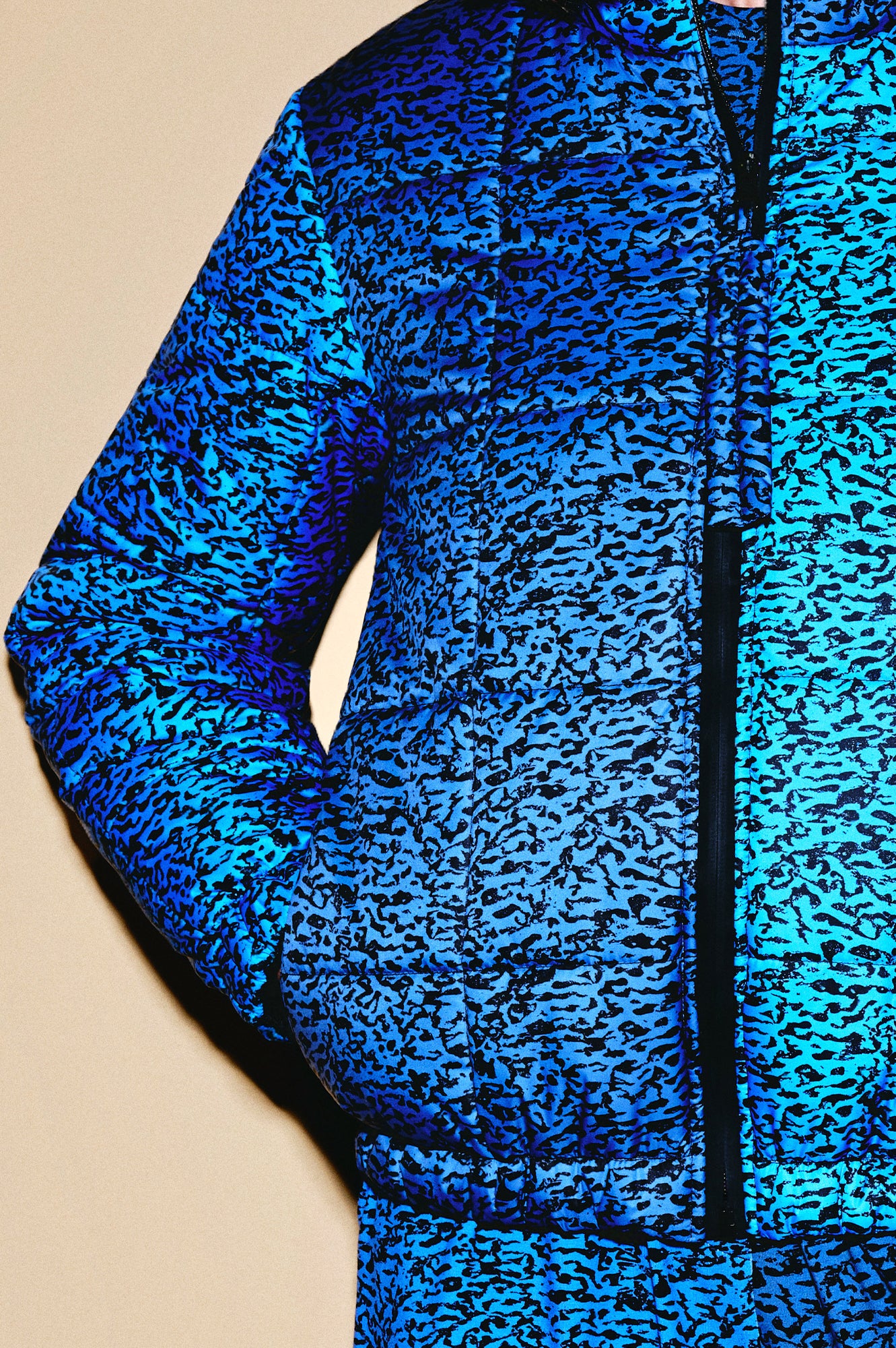 SPAJZ puffer jacket 'Enamel Blue'