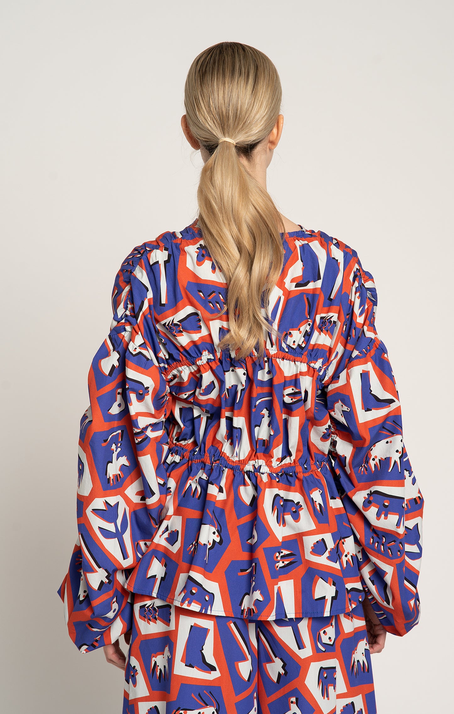GULYAS voluminous sleeve blouse 'Totem Red'