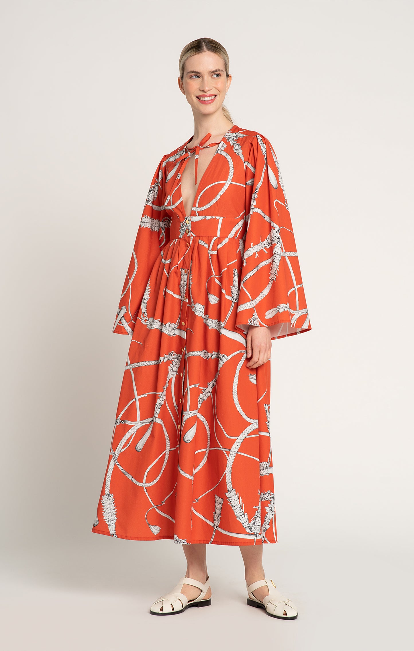 KANTAR deep V-neck dress 'Whip Red'
