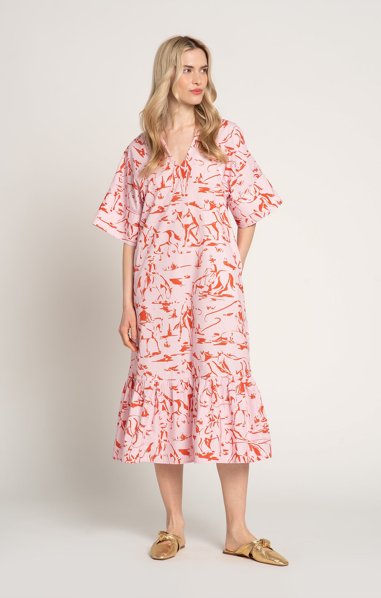 PATKO V-neck ruffled dress 'Horsemen Pink'