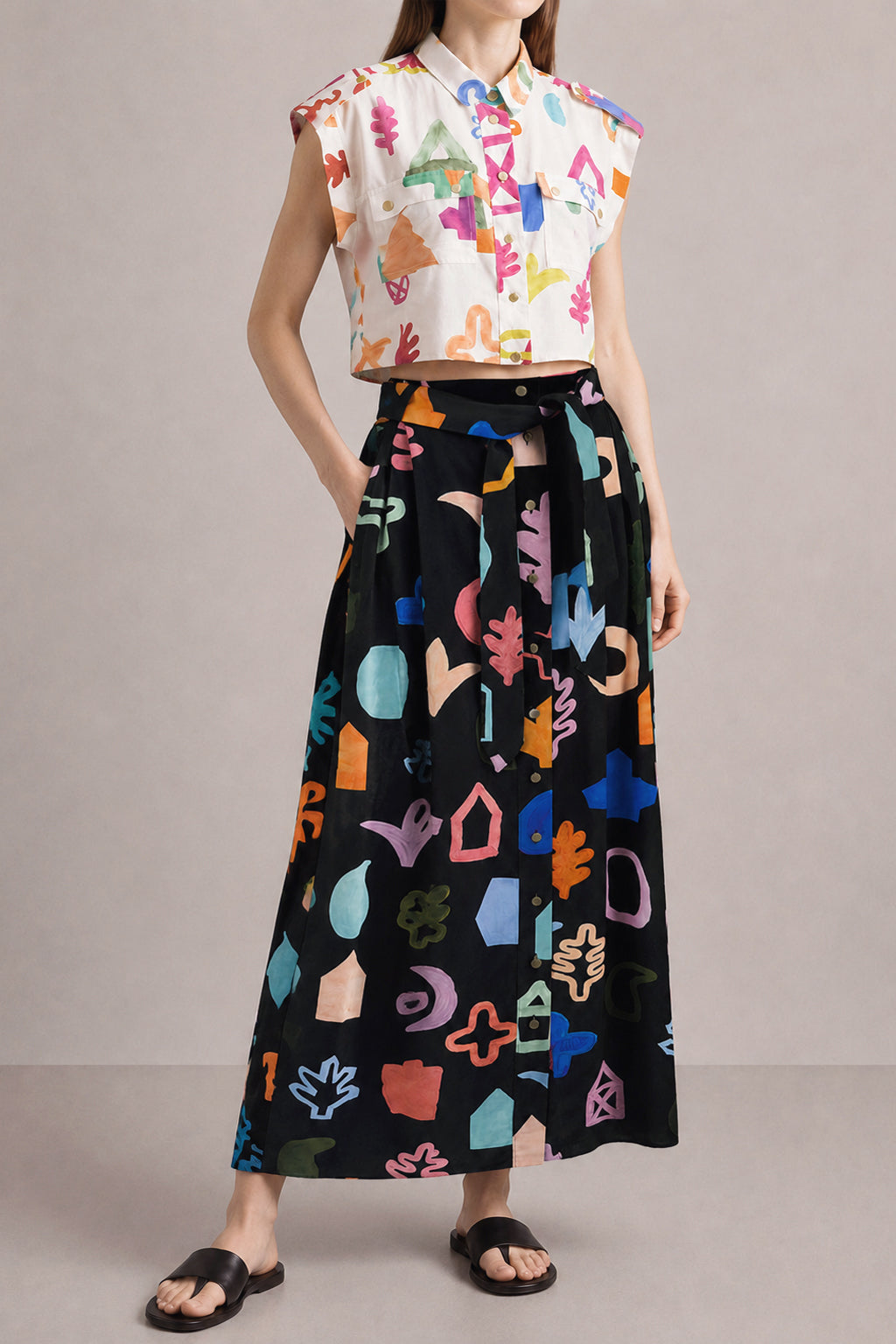 TURA button front skirt ‘Scout Black'