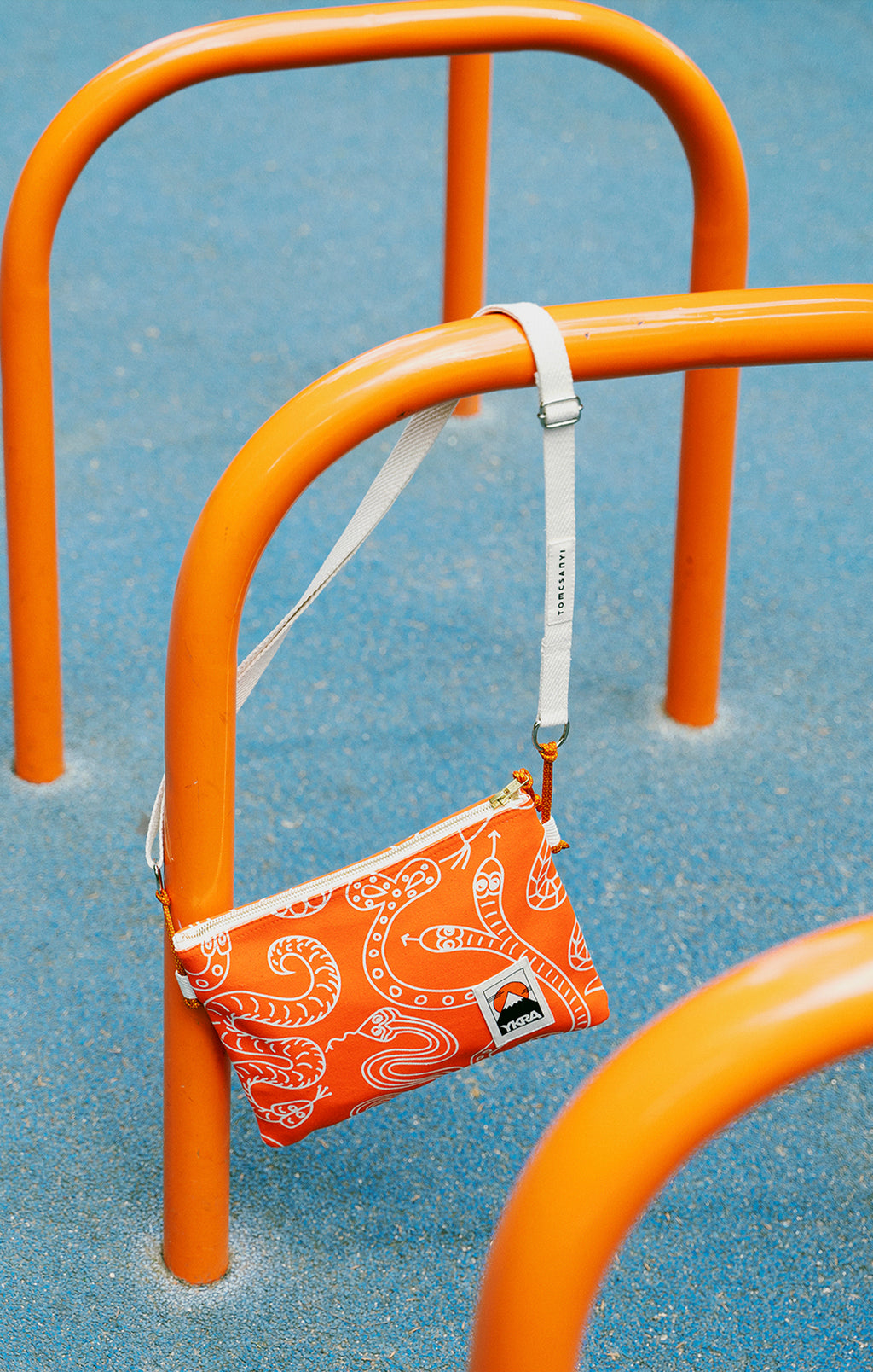 YKRA x TOMCSANYI side pouch 'Snake'