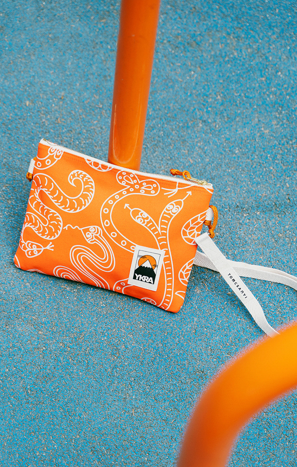 YKRA x TOMCSANYI side pouch 'Snake'