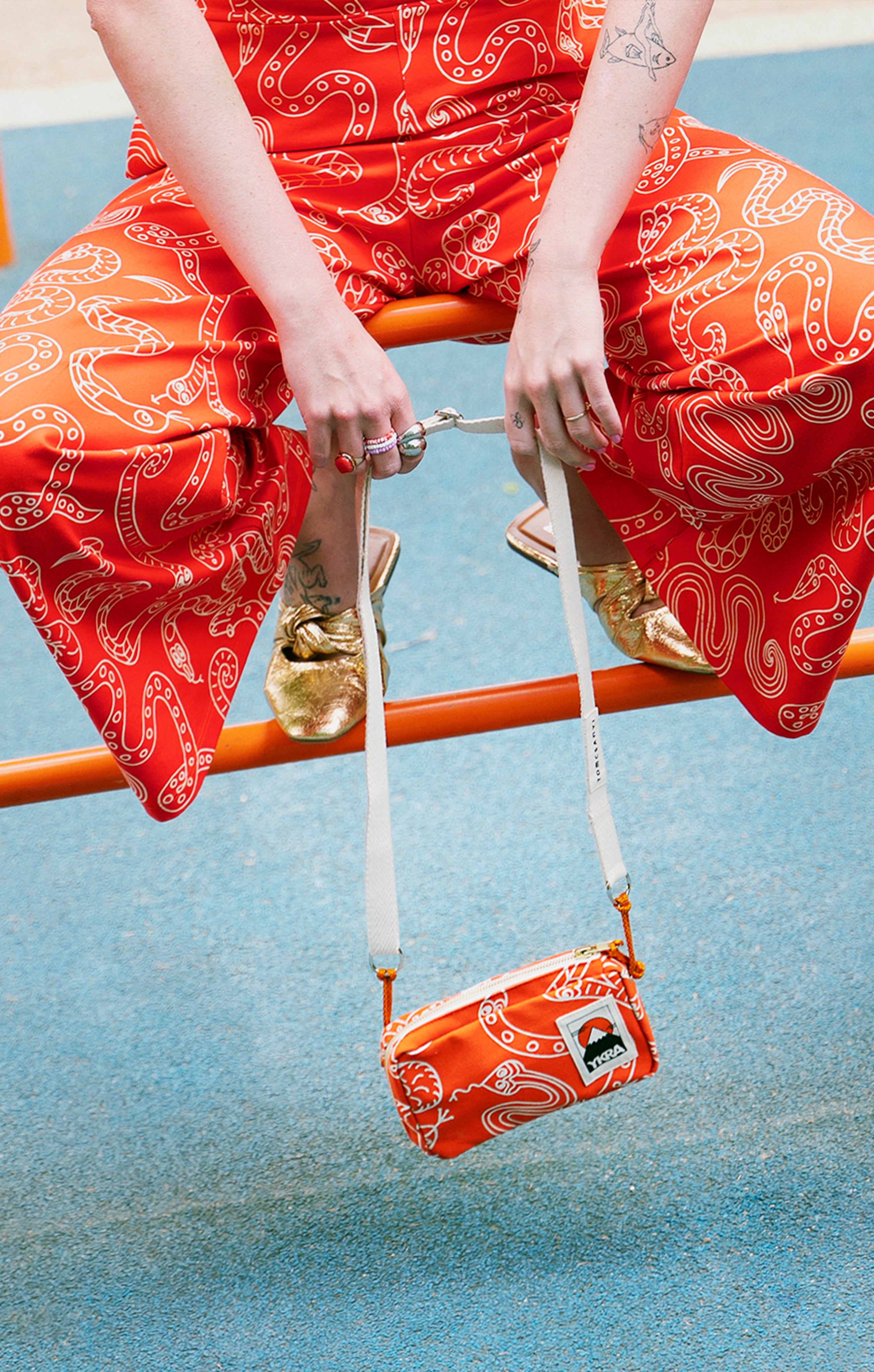 YKRA x TOMCSANYI travel case 'Snake'