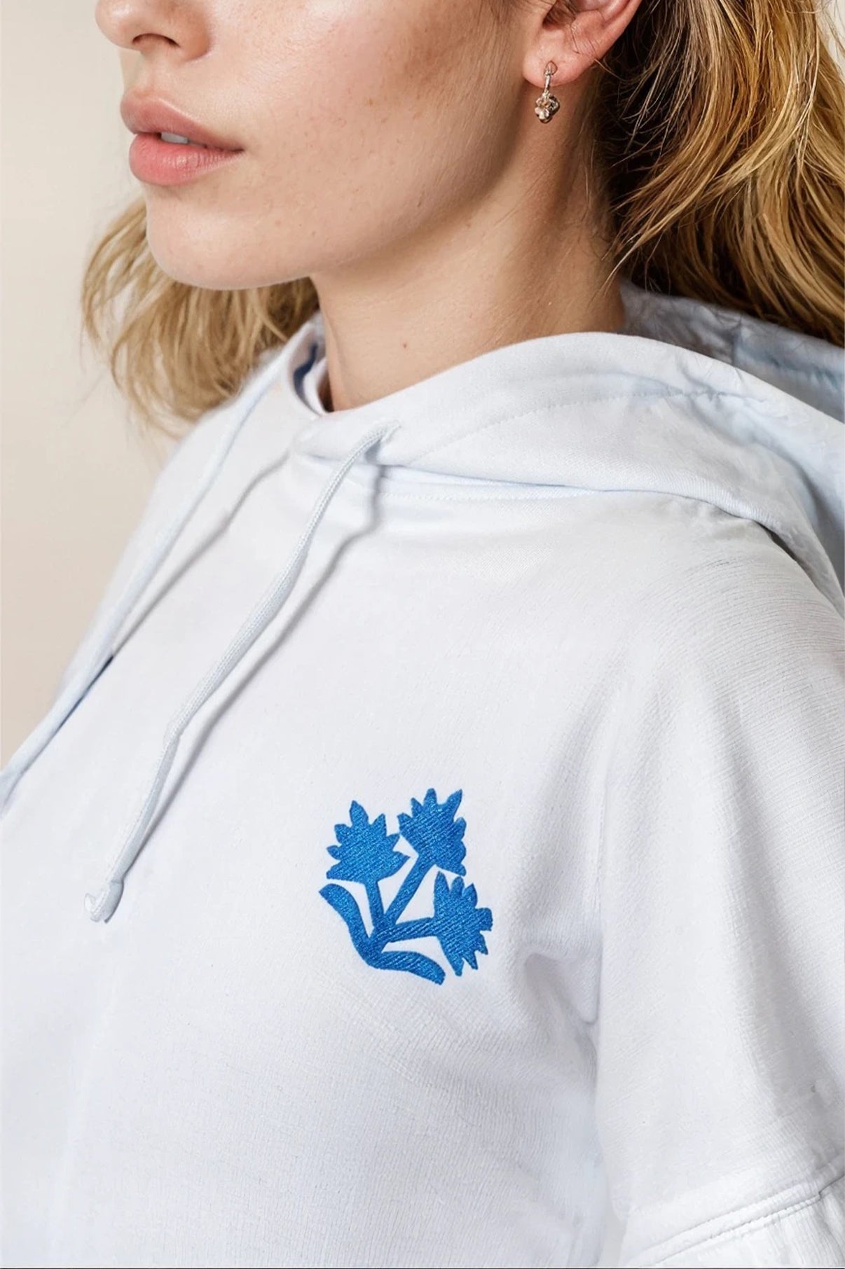 'LOBSTER' hooded sweatshirt ice blue