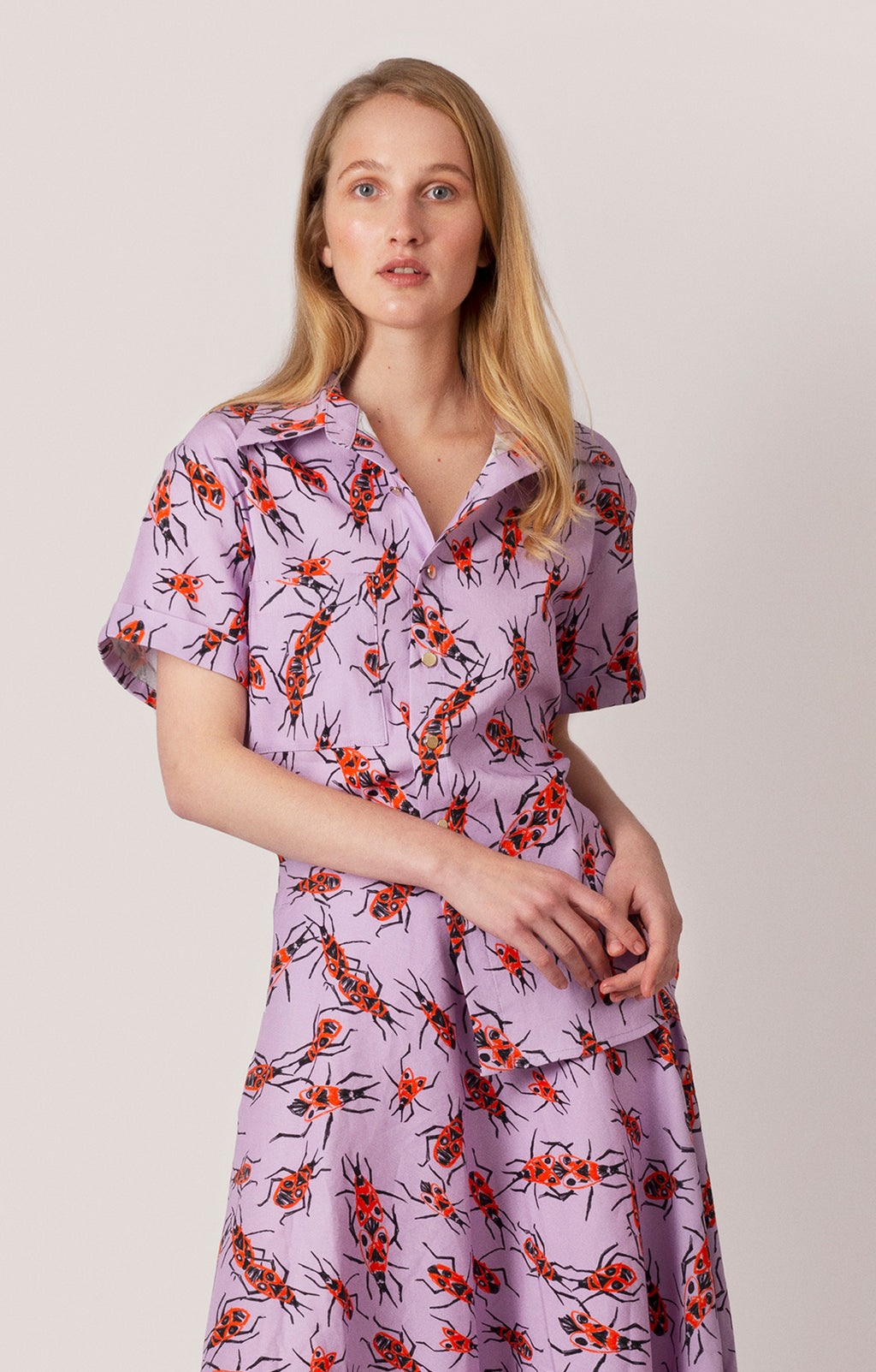 VENATORIA short sleeve shirt 'Small Firebugs'