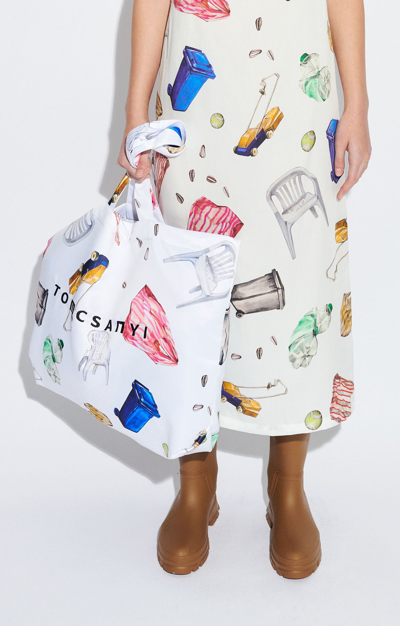 GUDAURI tote bag 'objects white'