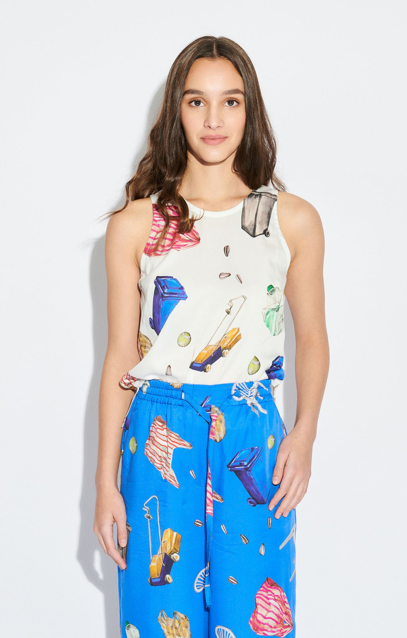 TETNOLDI sleeveless top 'objects white'